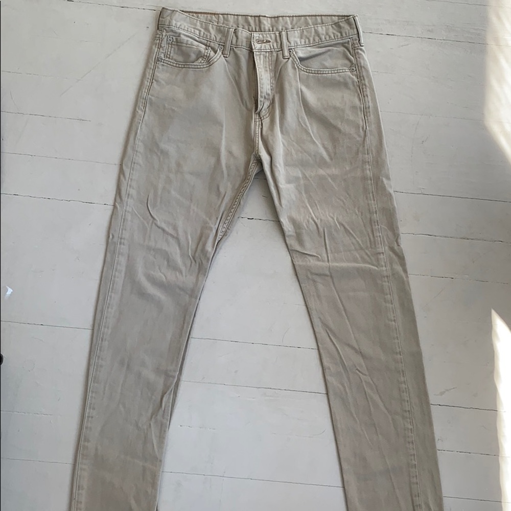 Levi Strausse khakis